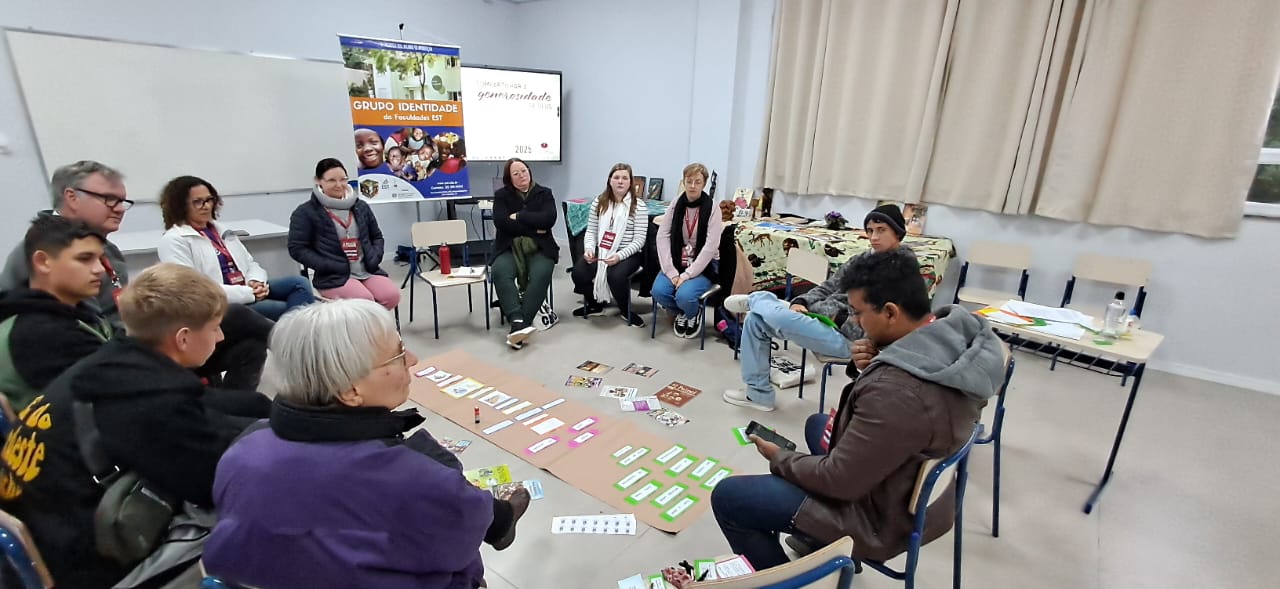 Leia mais sobre o artigo No Congrenaje, Grupo Identidade promove oficina sobre Educação para as Relações Étnico-Raciais