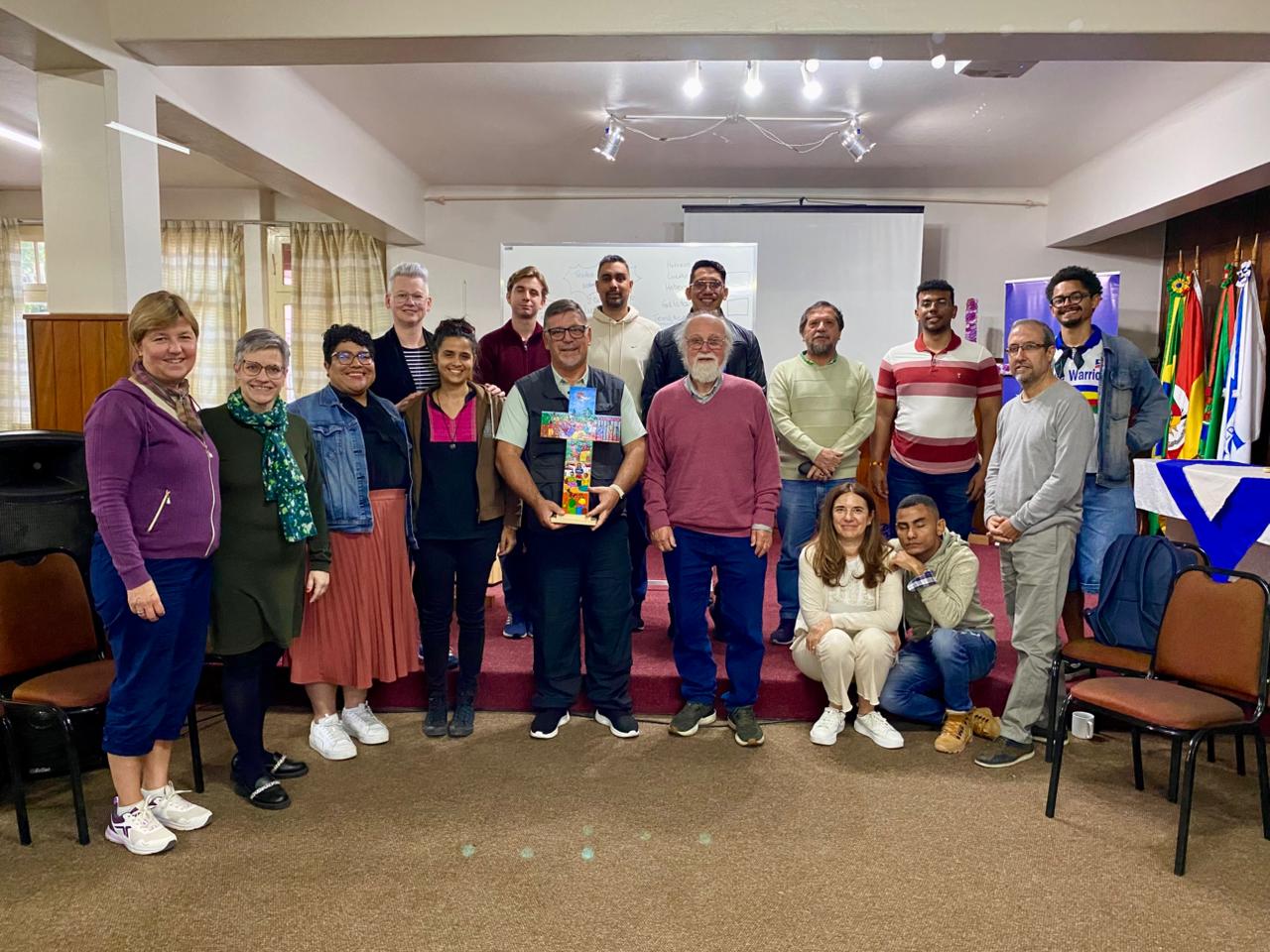 Leia mais sobre o artigo Conexão Liderança Latino reúne juventude para celebrar a vida e resistir à injustiça por meio da liturgia