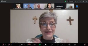 O Programa de Gênero e Religião (PGR) da Faculdades EST concluiu, neste mês de outubro, o curso internacional Culto como Testemunho: Liturgia e Justiça de Gênero na Igreja Luterana, promovido pela Rede de Justiça de Gênero e com apoio da Federação Luterana Mundial (FLM). A formação reuniu 63 pessoas inscritas de diferentes países do Brasil, América Latina, Caribe e também da África do Sul, em uma experiência online marcada pela partilha e pelo compromisso com a transformação das práticas litúrgicas.