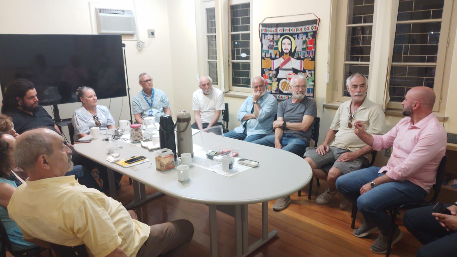 Leia mais sobre o artigo Reunião na EST marca início de cooperação com a Associação Roessler